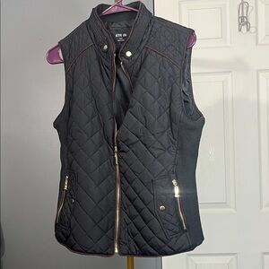 Active USA Quilted Black Vest with Gold Zippers